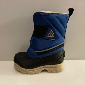 New Boys Ripzone Black Blue Winter Boots - Size 6K